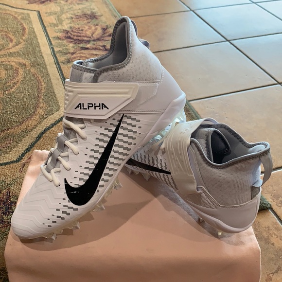 Nike Men's Alpha Menace Pro 2 Football